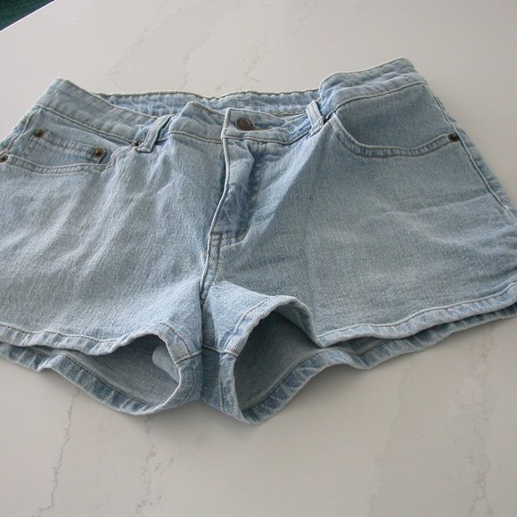 Nevada Denim Jean Shorts - Picture 4 of 5